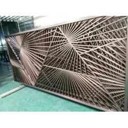 雕花铝单板屏风 现代建筑工程中的艺术与实用结合